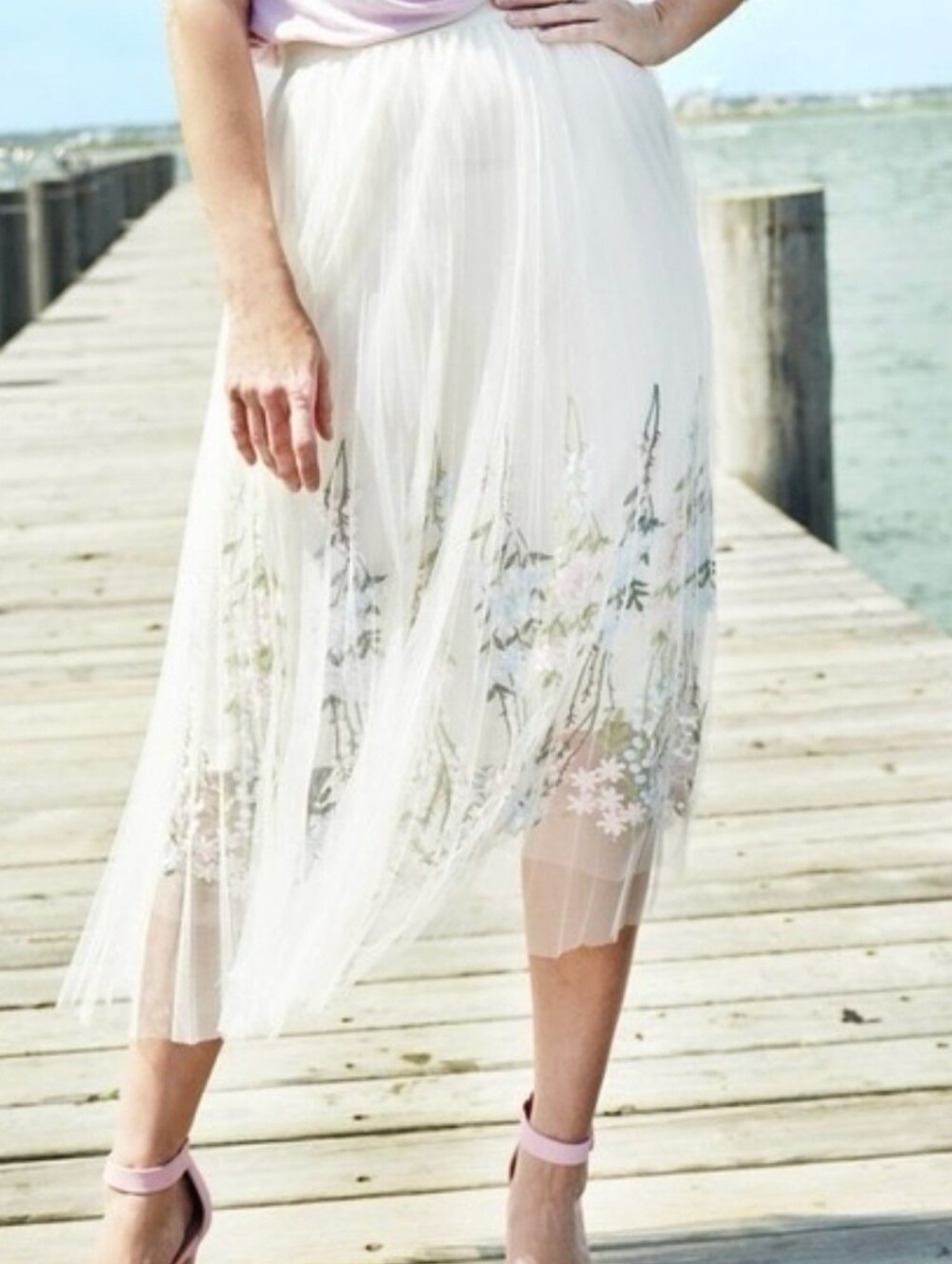 Floral Embroidered Mesh Midi Skirt Size: S/M